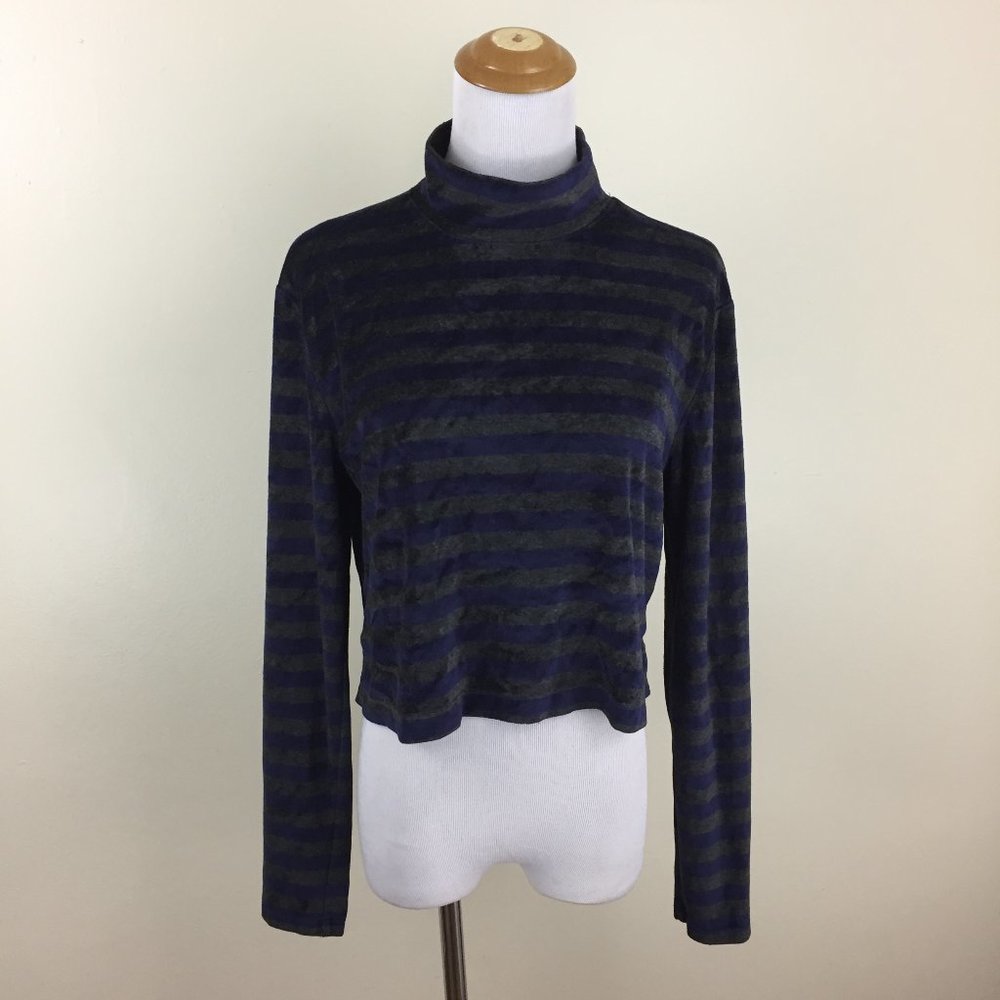 EI8HTDREAMS Long Sleeve Gray/Black Blue Striped Mock Neck Crop Velvet Shirt